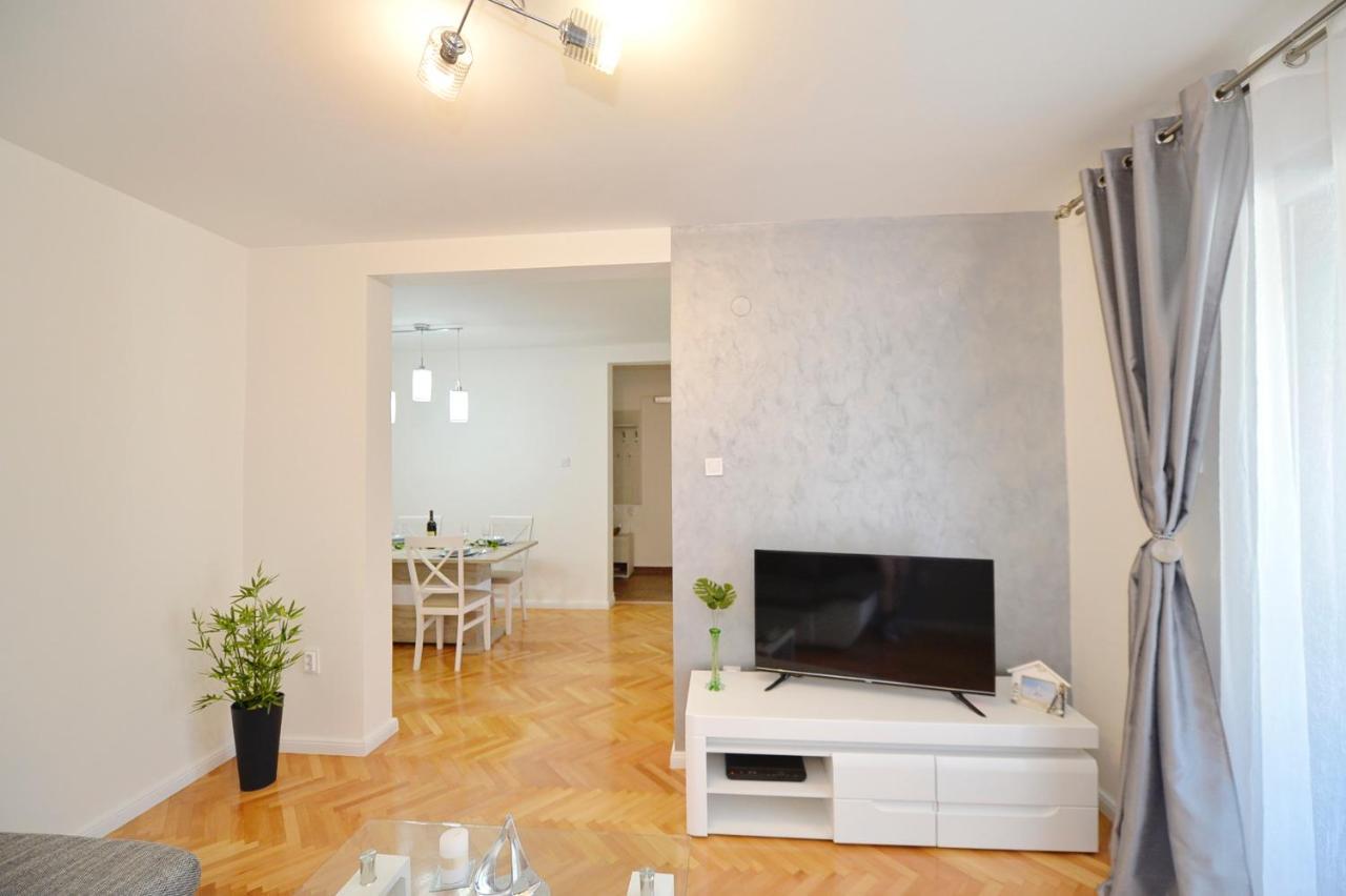 Unico Apartman Kotor Extérieur photo
